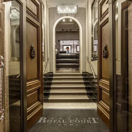 Royal Court 4* Řím
